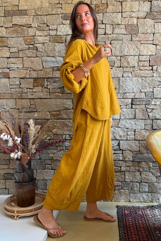 Santos Cushion Cotton Heathcliff Blouse Tumeric?